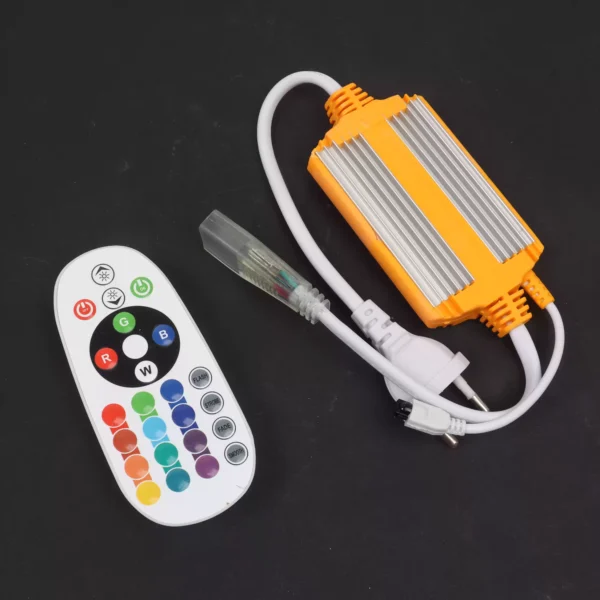 فيشة نشرة محولة مع ريمونت نشرة ملونة 2 خط OTG - A7 1500WATT
