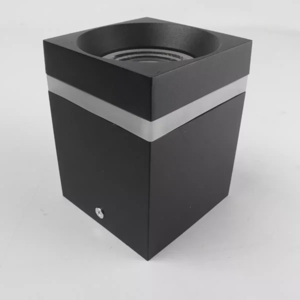 تركيب انارة ظاهري اسود MANTA XG-CS107-12W BLACK