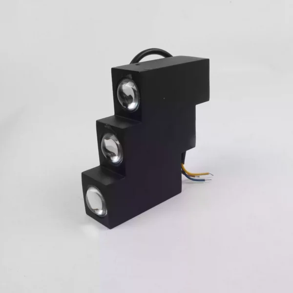 براكيت ديكور اسود MANTA -IP- MT-9093-BLACK عرض خاص