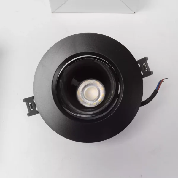 سبوت لايت ضمان سنة MANTA COB 3CCT C2320-12W BK