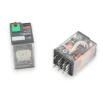 رلي شنايدر RXM4AB2P7 Relay  14  pin  3NO/3NC  220VAC schneider