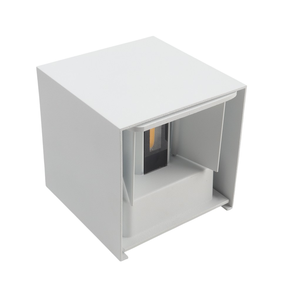 11---25 (8) براكيت HALL.ST 6W WF710 WHITE IP عرض خاص 2026 - الصورة 1