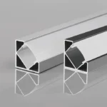 لاينر فقط  القطعة 3 متر   LINER NO:632A  SIZE 2.8CM*1.1 واجهات او ارضيات او سقوف